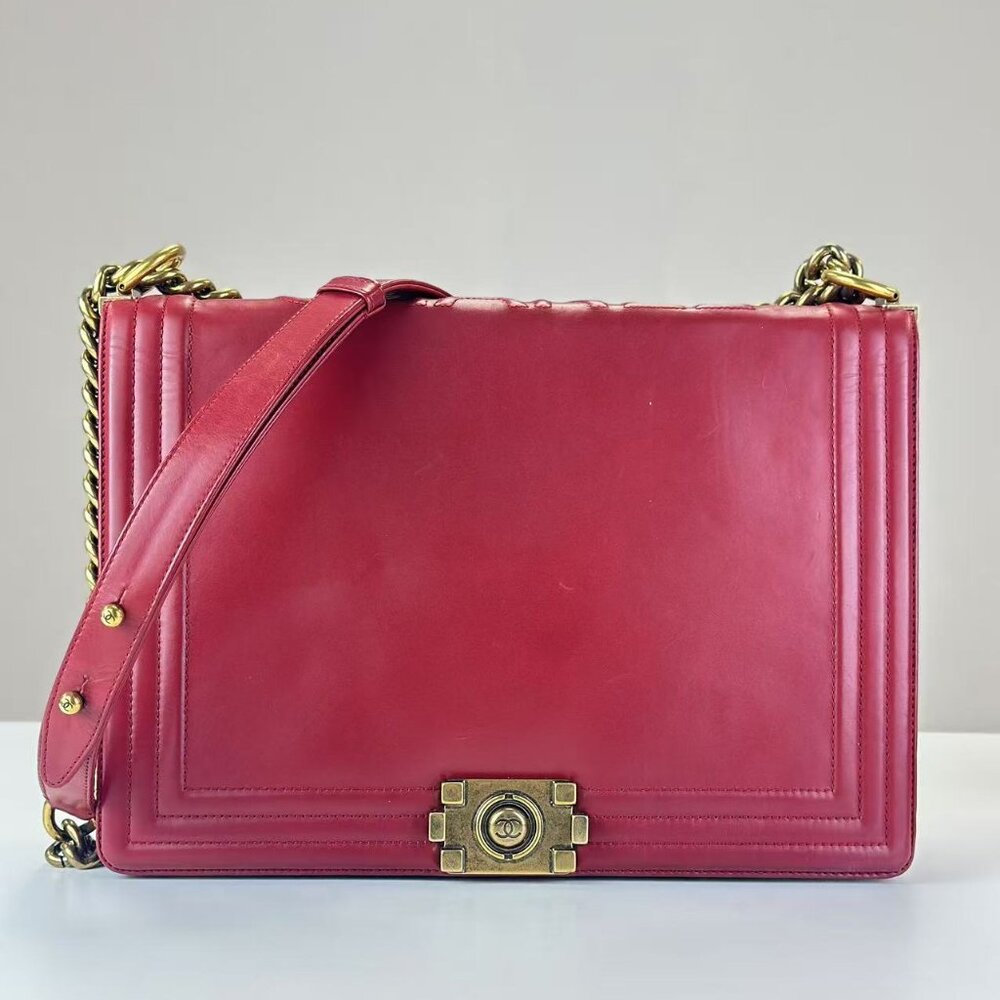 Chanel Red Leather Large Boy Bag Shoulder Bag Crossbody - Picture 1 of 9